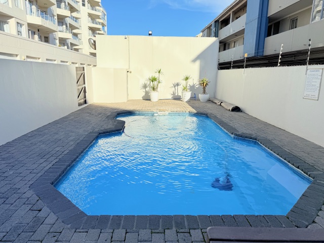 1 Bedroom Property for Sale in Waves Edge Western Cape
